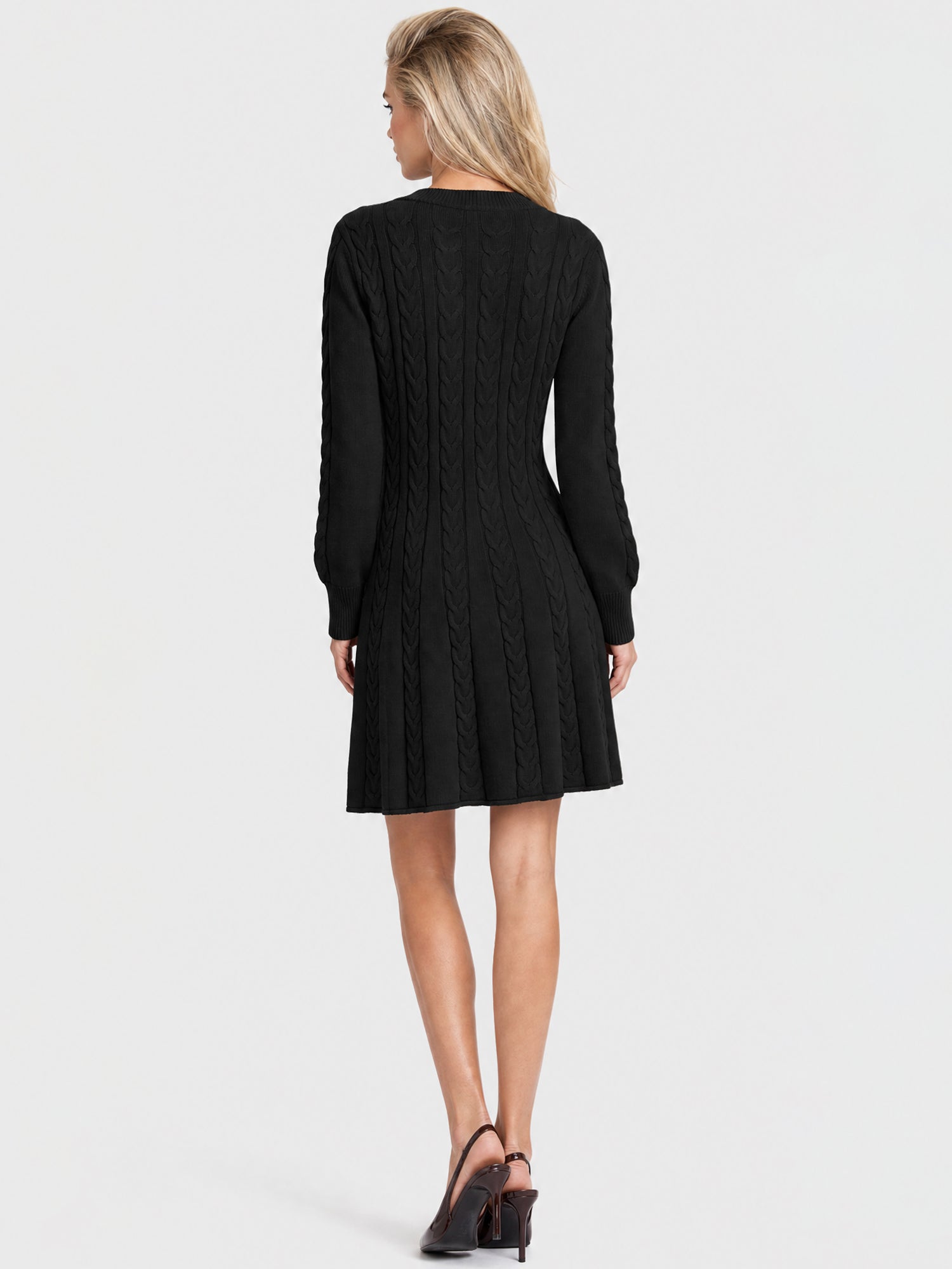 Strickkleid mit Zopfmuster und Kaschmiranteil | schwarz