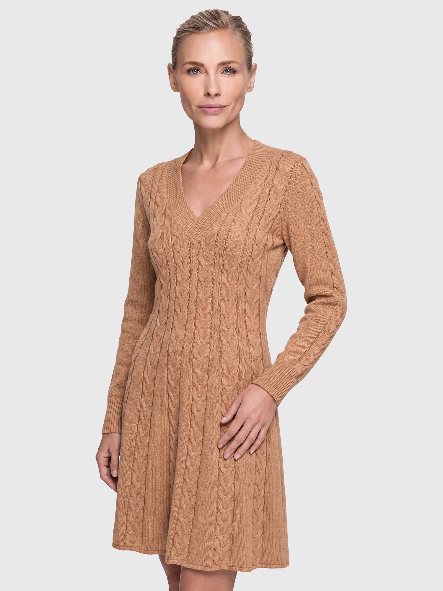 Strickkleid mit Zopfmuster und Kaschmiranteil | camel