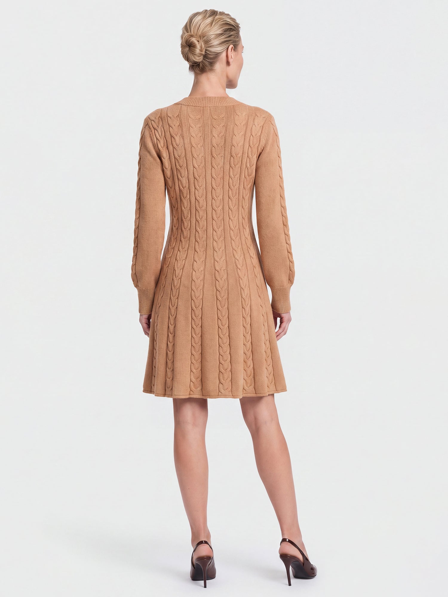 Strickkleid mit Zopfmuster und Kaschmiranteil | camel
