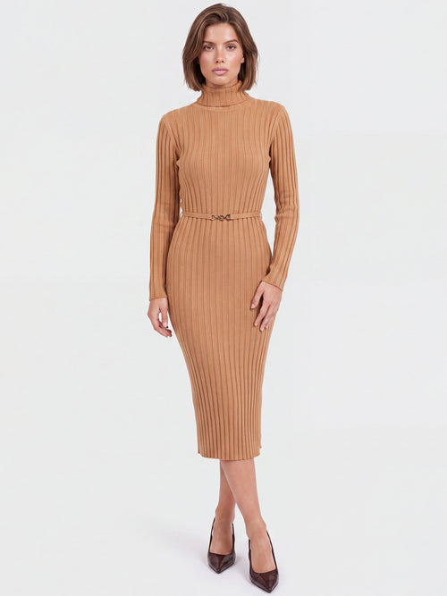 Rippenstrickkleid mit Rollkragen und Strickgürtel | camel image 1