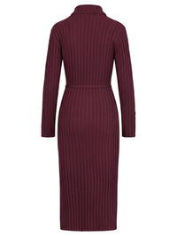 Rippenstrickkleid mit Rollkragen und Strickgürtel | weinrot