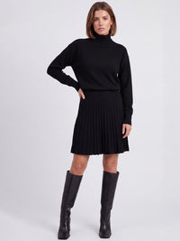 2-in-1 Strickkleid mit Rollkragen und Faltenrock | schwarz