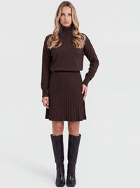 2-in-1 Strickkleid mit Rollkragen und Faltenrock | braun