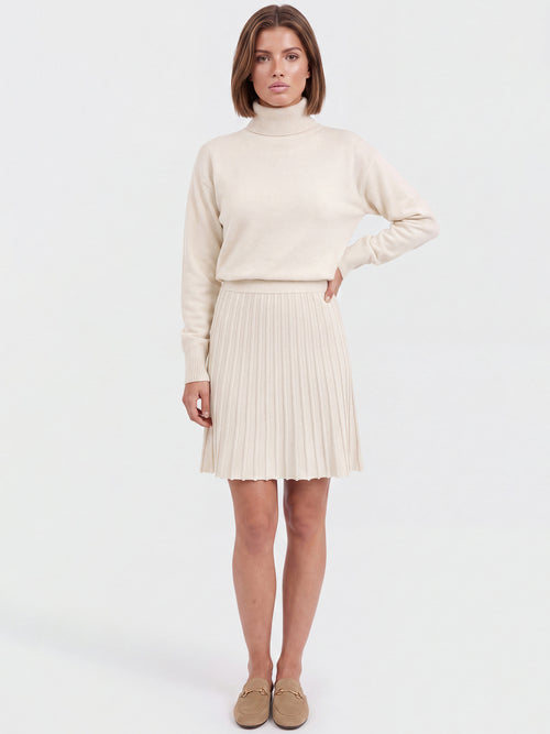 2-in-1 Strickkleid mit Rollkragen und Faltenrock | champagner image 1