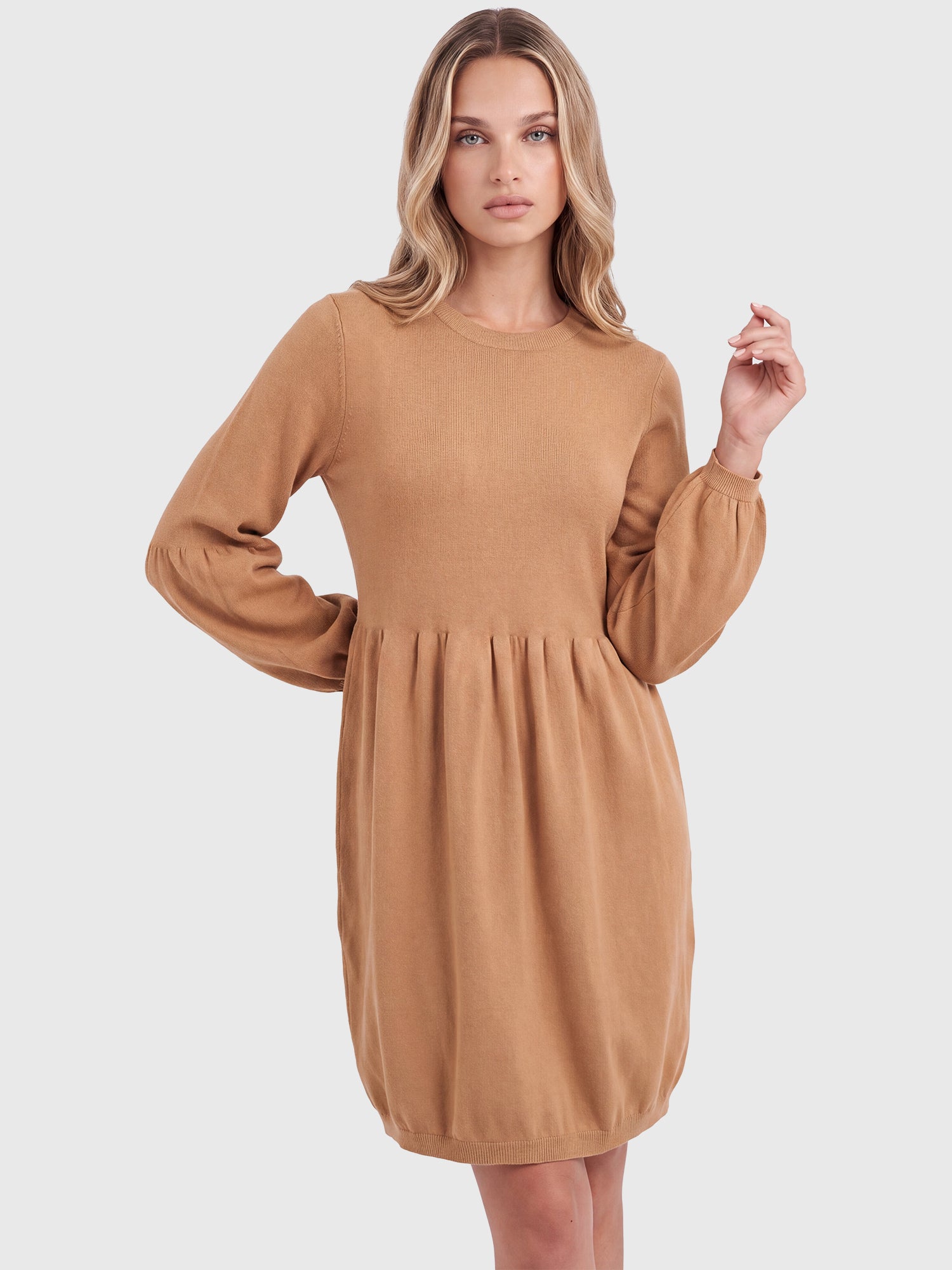 Oversized Strickkleid mit Ballon-Effekt | camel