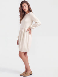Oversized Strickkleid mit Ballon-Effekt | champagner