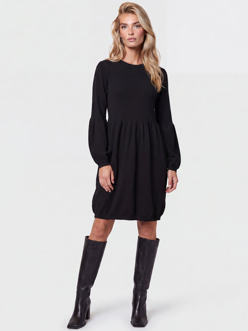 Oversized Strickkleid mit Ballon-Effekt | schwarz image 1