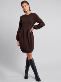 Oversized Strickkleid mit Ballon-Effekt | braun