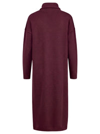 Langes Strickkleid mit Rollkragen und Kaschmiranteil | weinrot