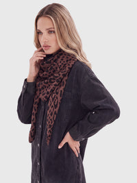 Strickschal mit Leomuster | braun-schwarz