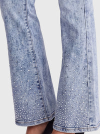 Cropped Jeans mit Kristallsteinen | acid wash