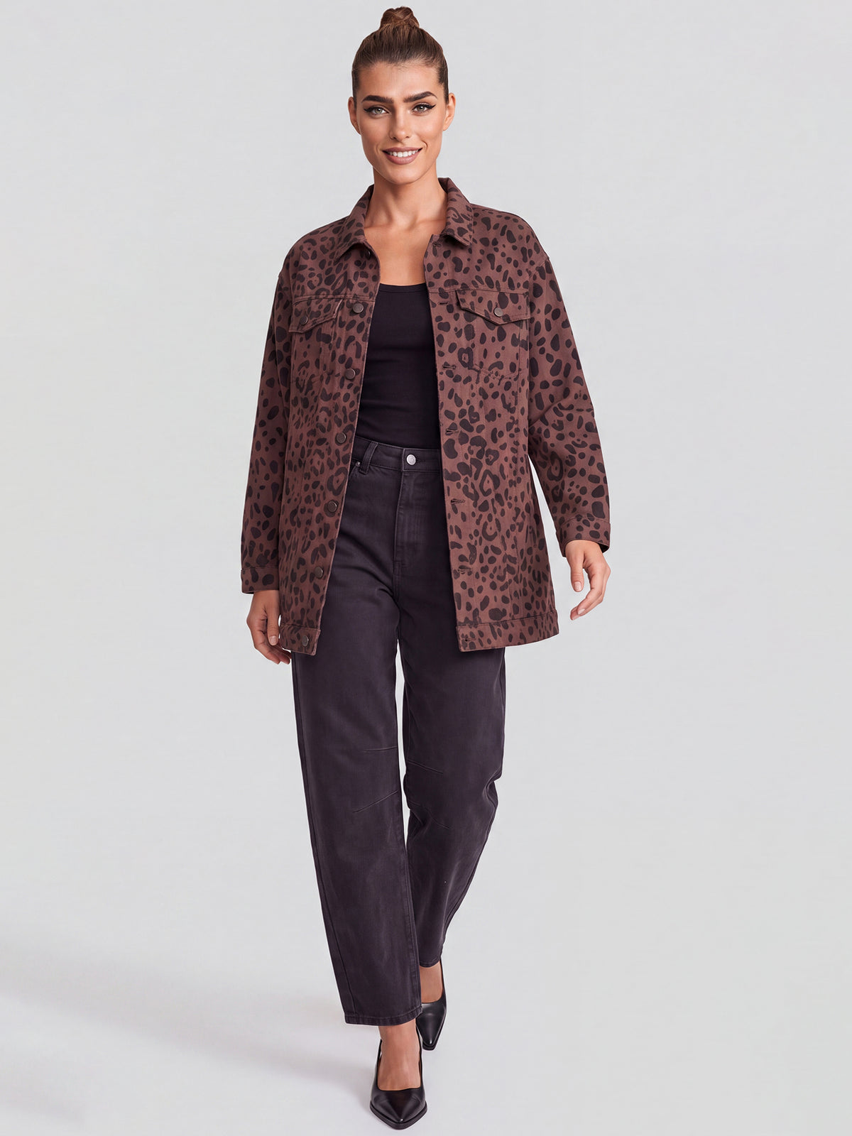 Oversized Jeansjacke mit Allover-Leo-Dessin | braun-schwarz