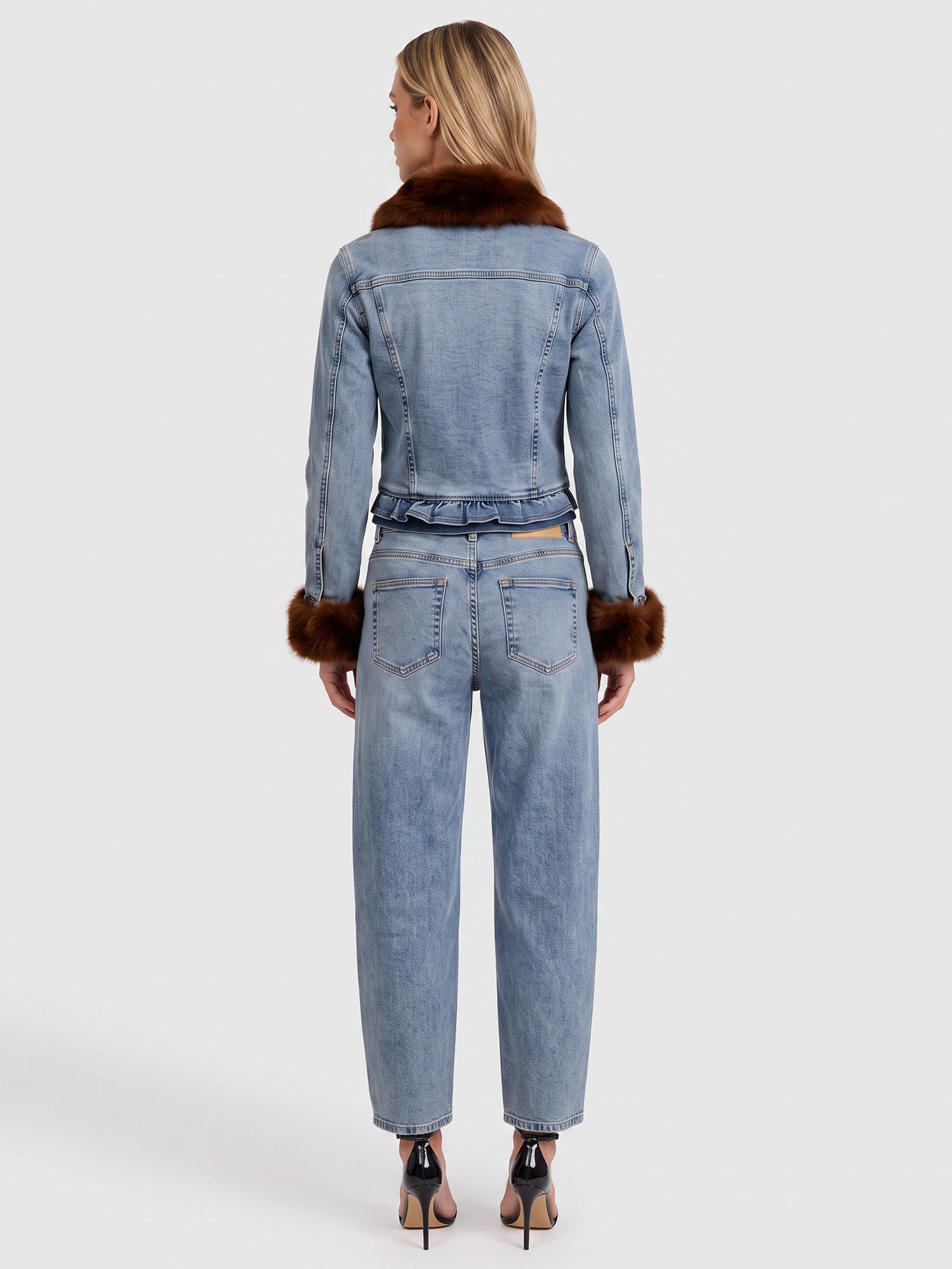 Jeansjacke mit abnehmbarem Fellimitatkragen | hellblau-braun