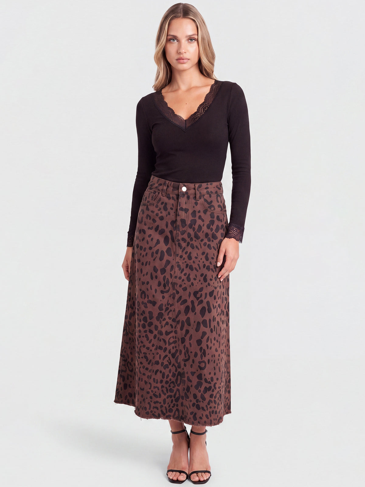 Feinstrickshirt mit Spitzenausschnitt | schwarz