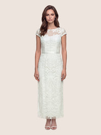 Meshkleid mit Stickerei und Satinband | creme
