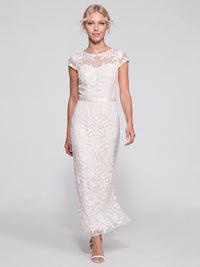 Meshkleid mit Stickerei und Satinband | creme