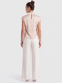 Weite Hose aus einer leicht strukturierten Ware | creme