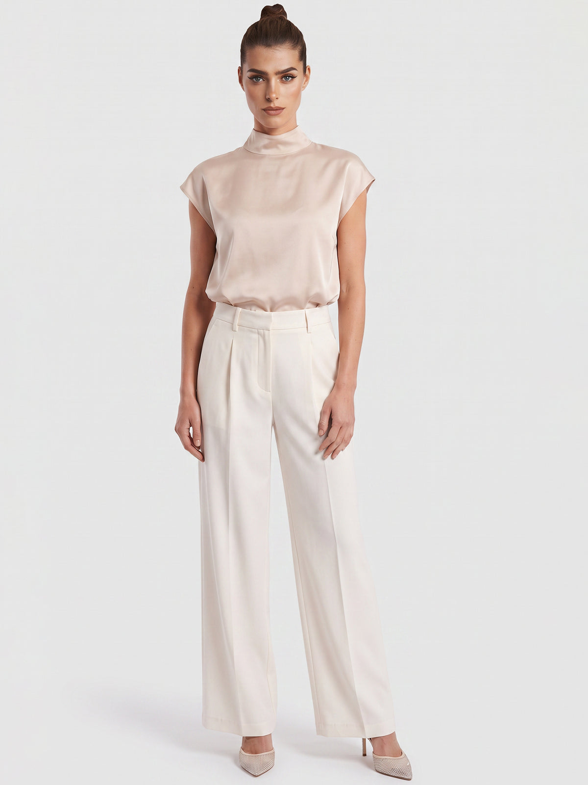 Weite Hose aus einer leicht strukturierten Ware | creme