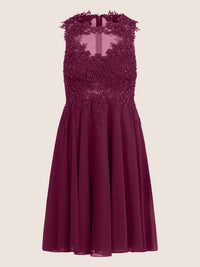 Brautkleid mit floraler Spitze und Chiffon | merlot