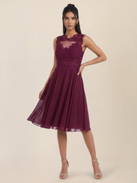 Brautkleid mit floraler Spitze und Chiffon | merlot