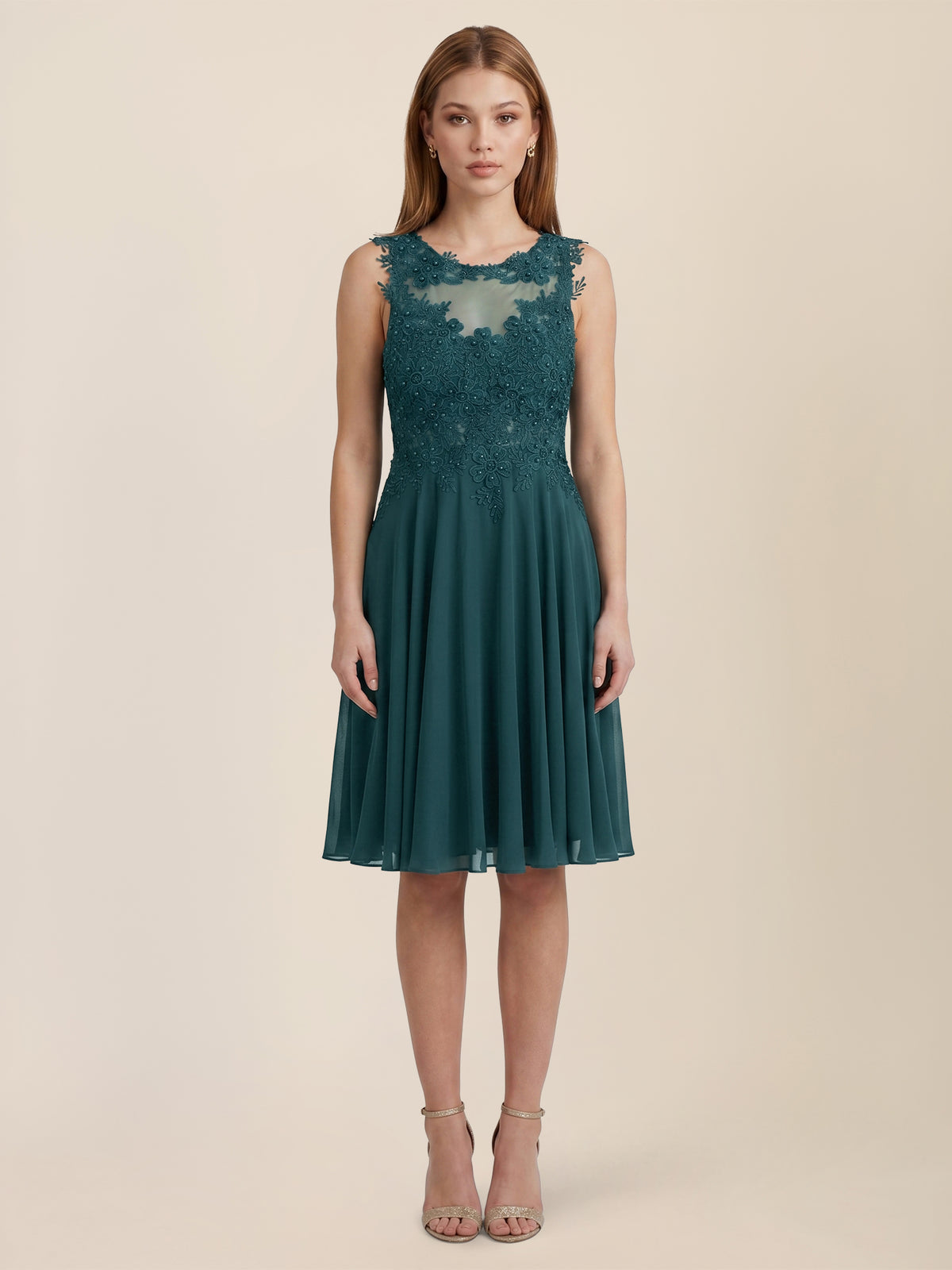 Kleid mit floraler Spitze und Chiffon | emerald