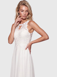 Brautkleid mit floraler Spitze und Chiffon | creme