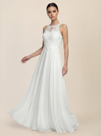 Brautkleid mit floraler Spitze und Chiffon | creme