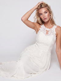 Brautkleid mit floraler Spitze und Chiffon | creme