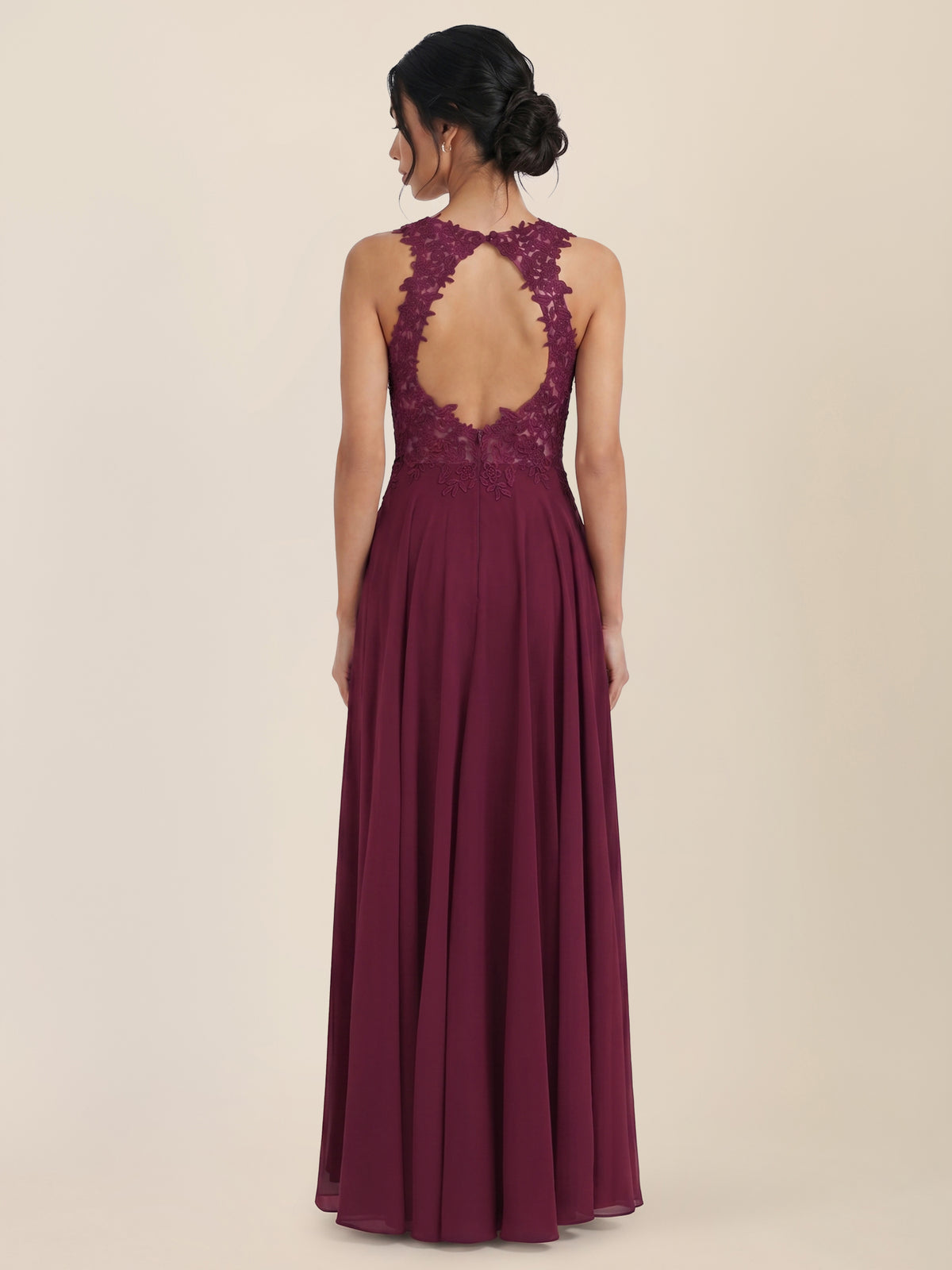 Brautkleid mit floraler Spitze und Chiffon | merlot