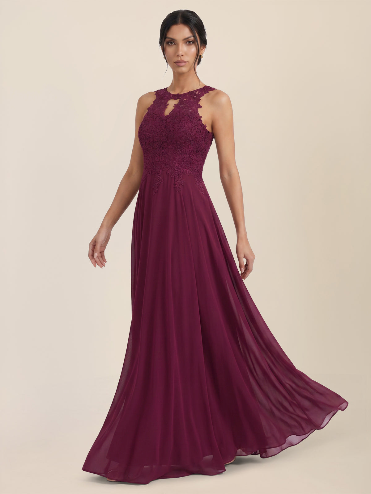 Brautkleid mit floraler Spitze und Chiffon | merlot