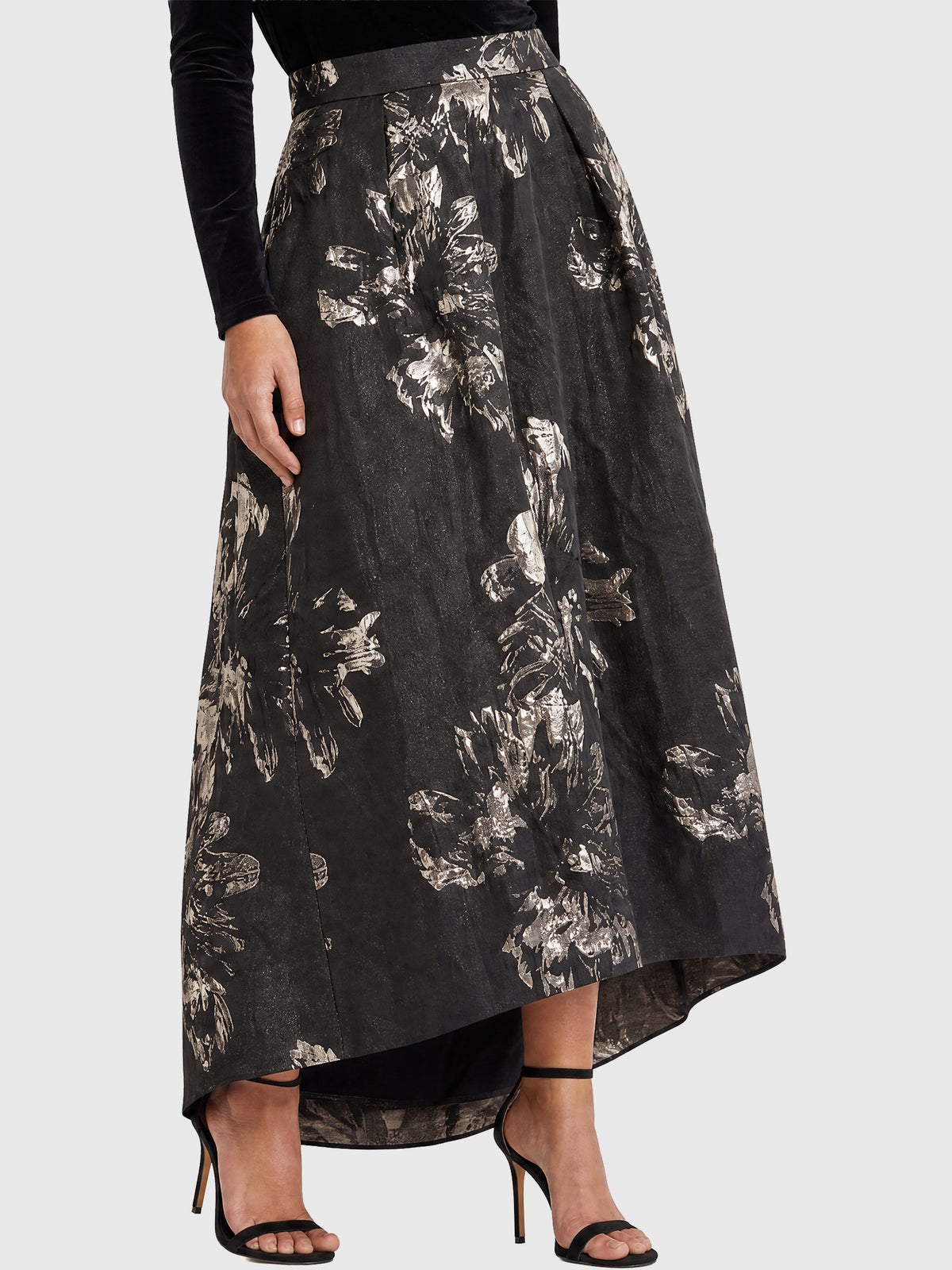 APART Abendkleid aus Samt und Jacquard | schwarz-gold