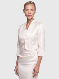 Kleiner Bolero aus elastischer Satinqualität | cream