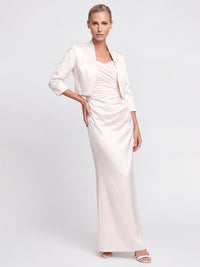 Kleiner Bolero aus elastischer Satinqualität | cream