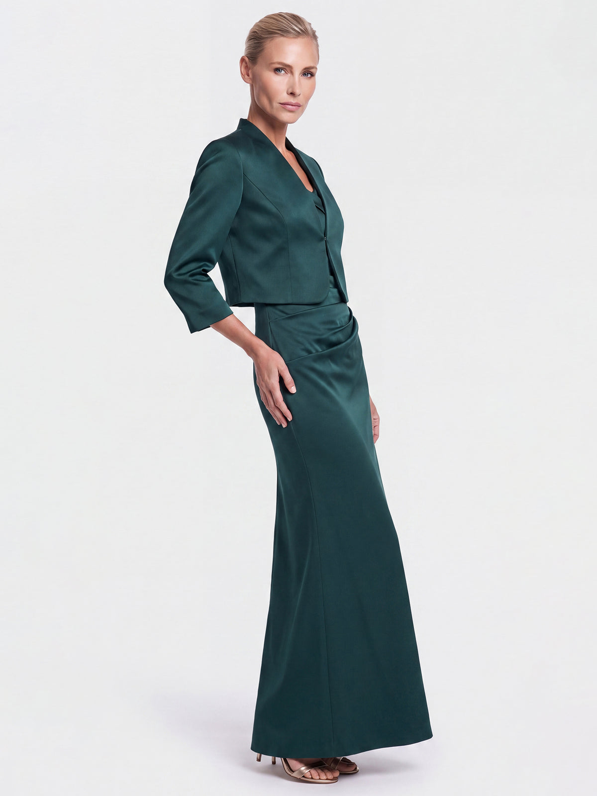 Kleiner Bolero aus elastischer Satinqualität | emerald