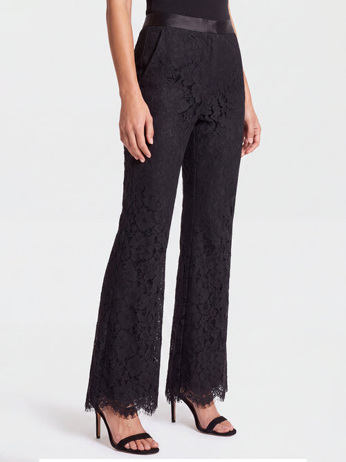 Spitzenhose mit Bootcut | schwarz image 1