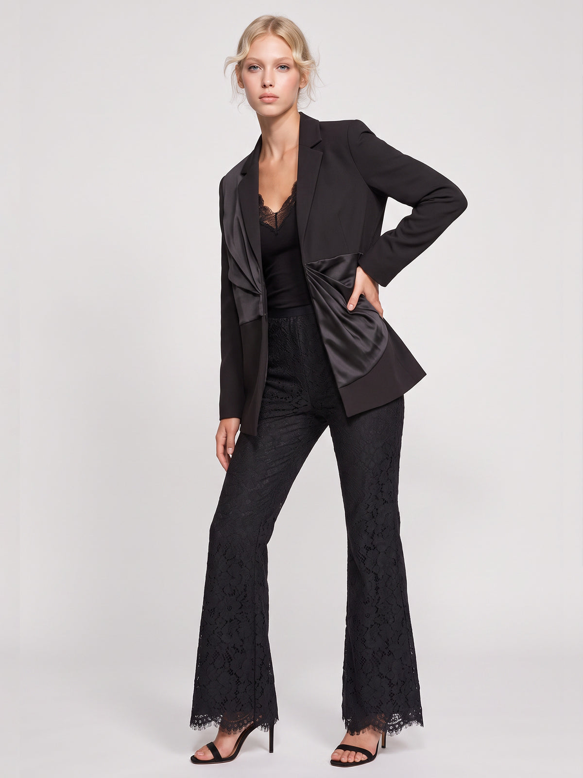Spitzenhose mit Bootcut | schwarz