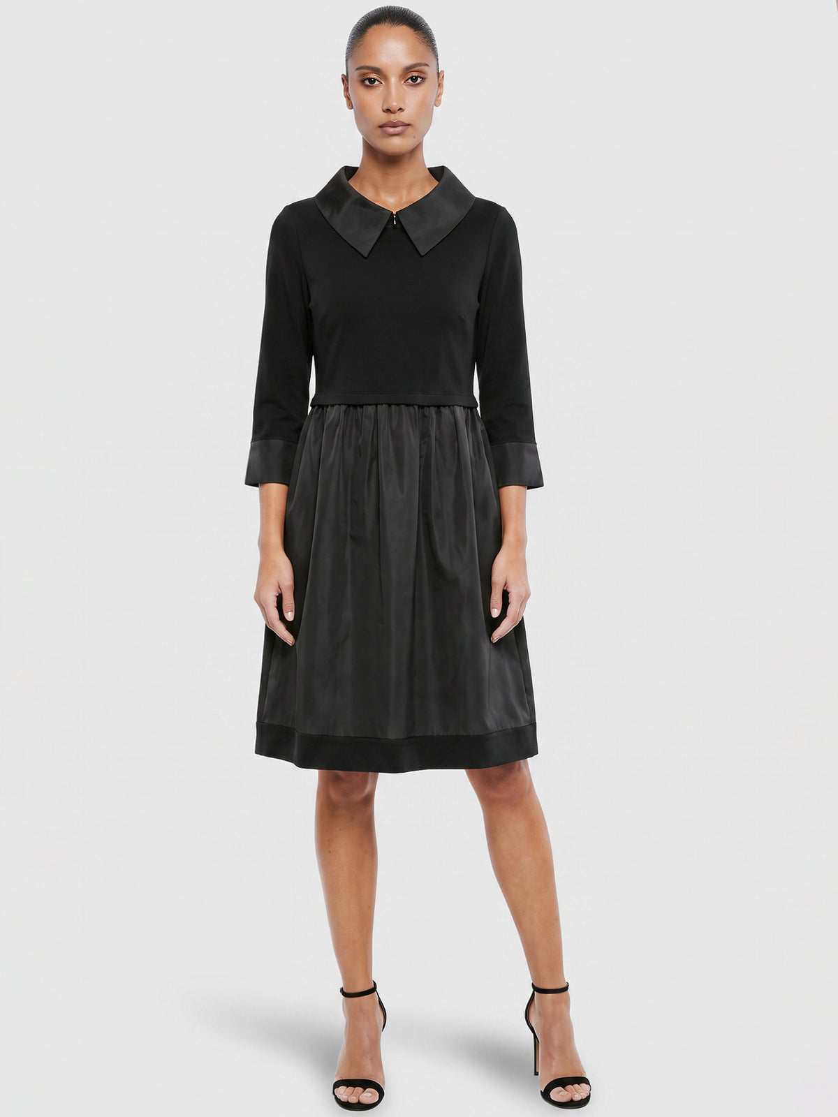 APART Kleid im Materialmix mit Hemdblusenkragen | schwarz