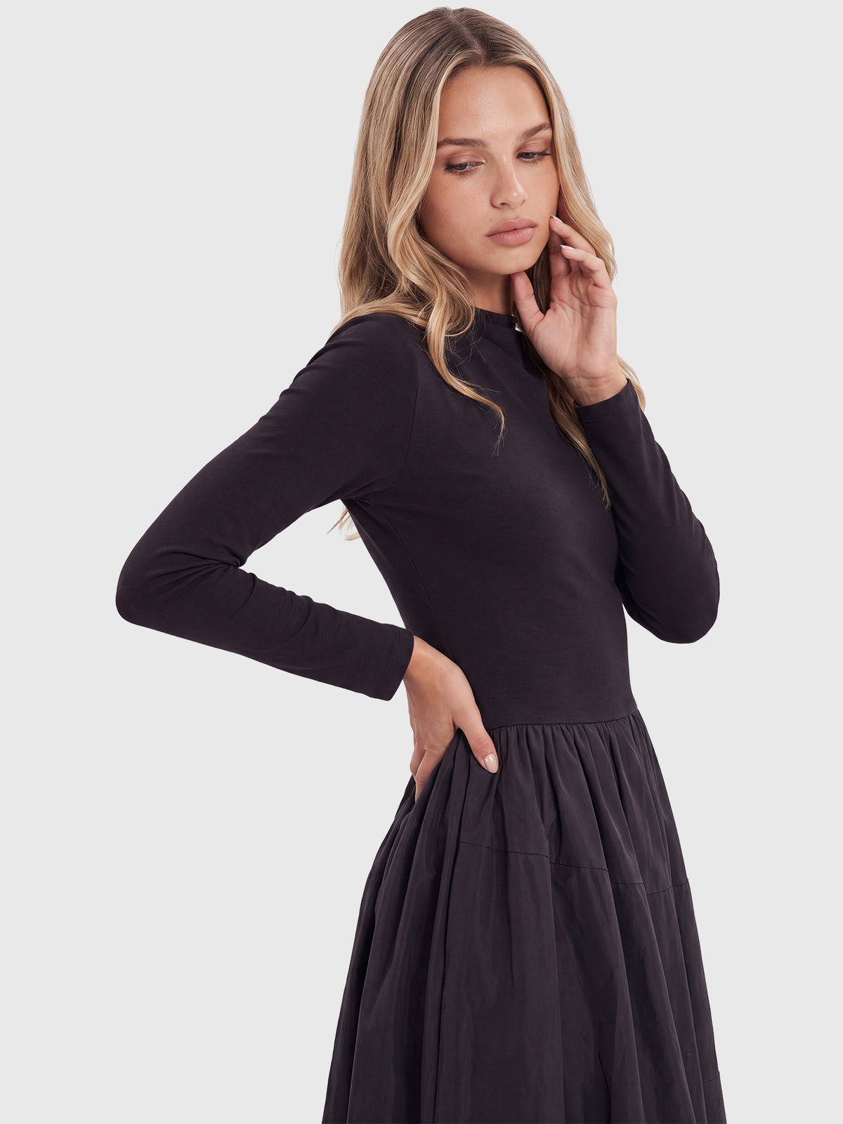 APART Midikleid mit Ballonrock | schwarz