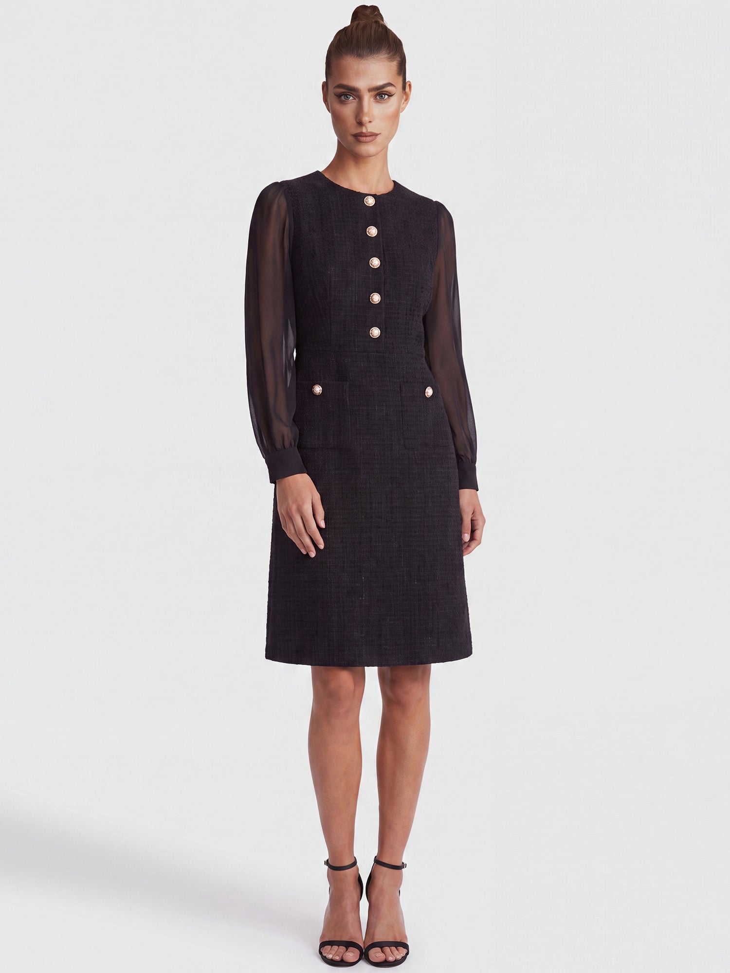 APART Bouclékleid mit Chiffonärmeln und Zierknopfleiste | schwarz