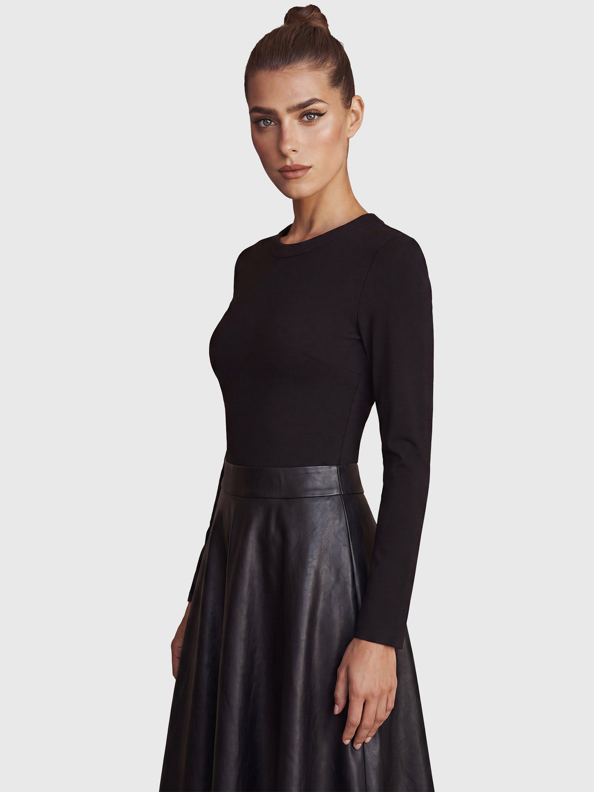 APART Midikleid im Materialmix mit Kunstlederrock | schwarz