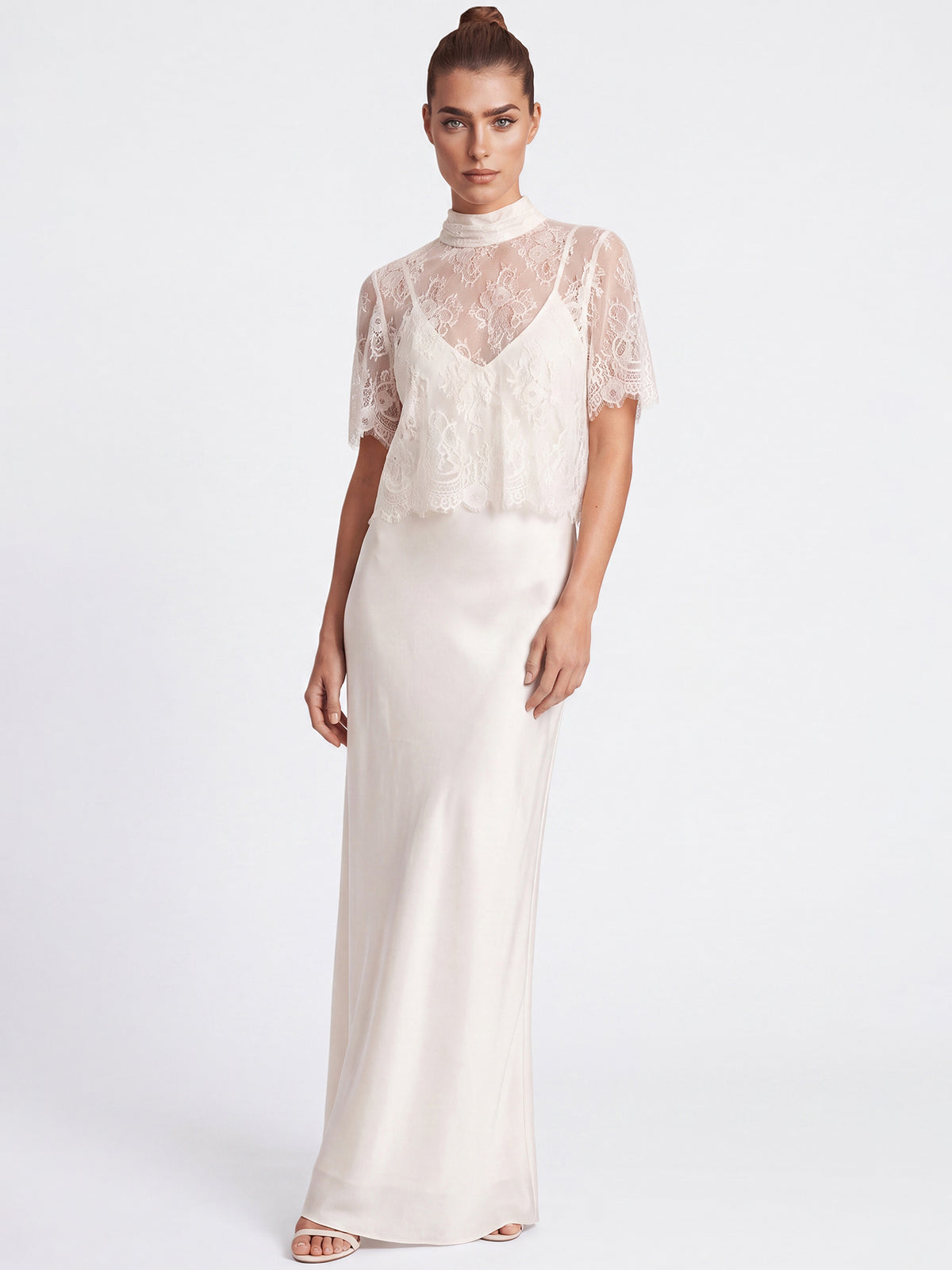 APART Langes Hochzeitskleid aus Satin mit Spitzenjäckchen | creme
