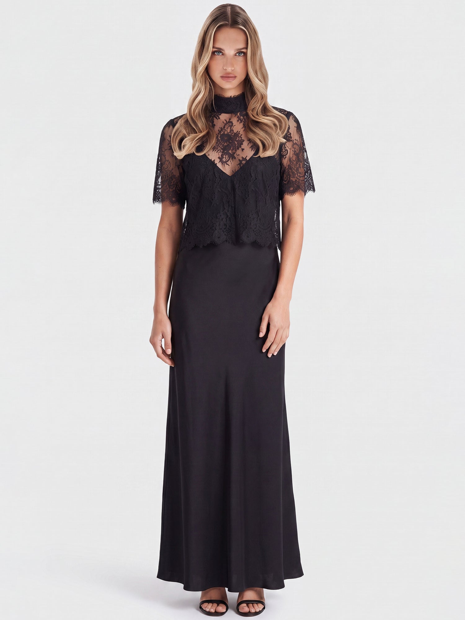 APART Langes Kleid aus Satin mit Spitzenjäckchen | schwarz