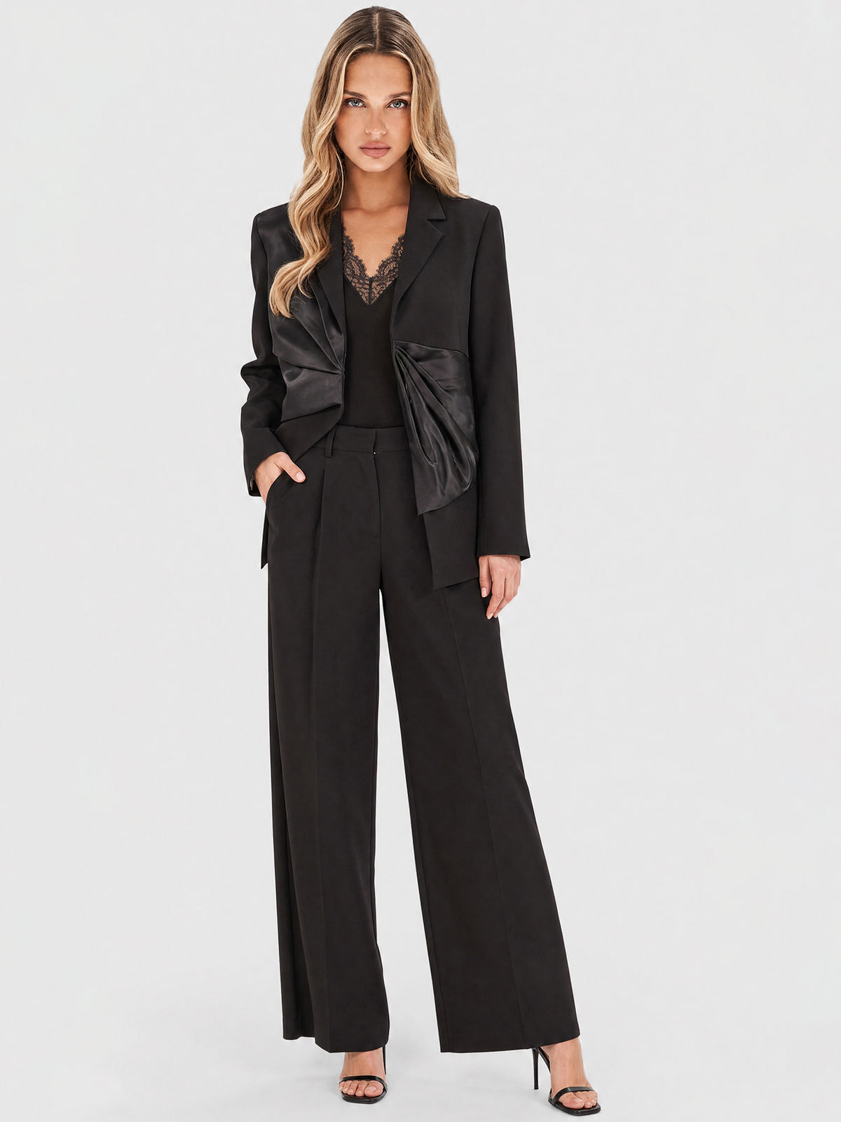 Blazer mit Satin-Drapierung | schwarz