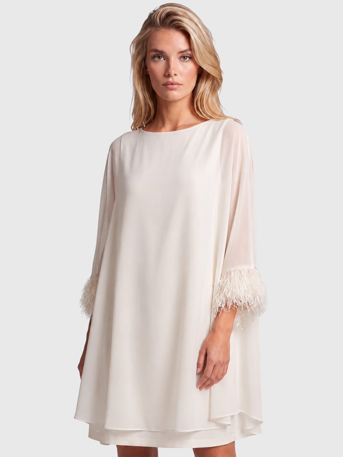 APART Jerseykleid mit asymmetrischem Chiffon-Cape und Fransen | creme