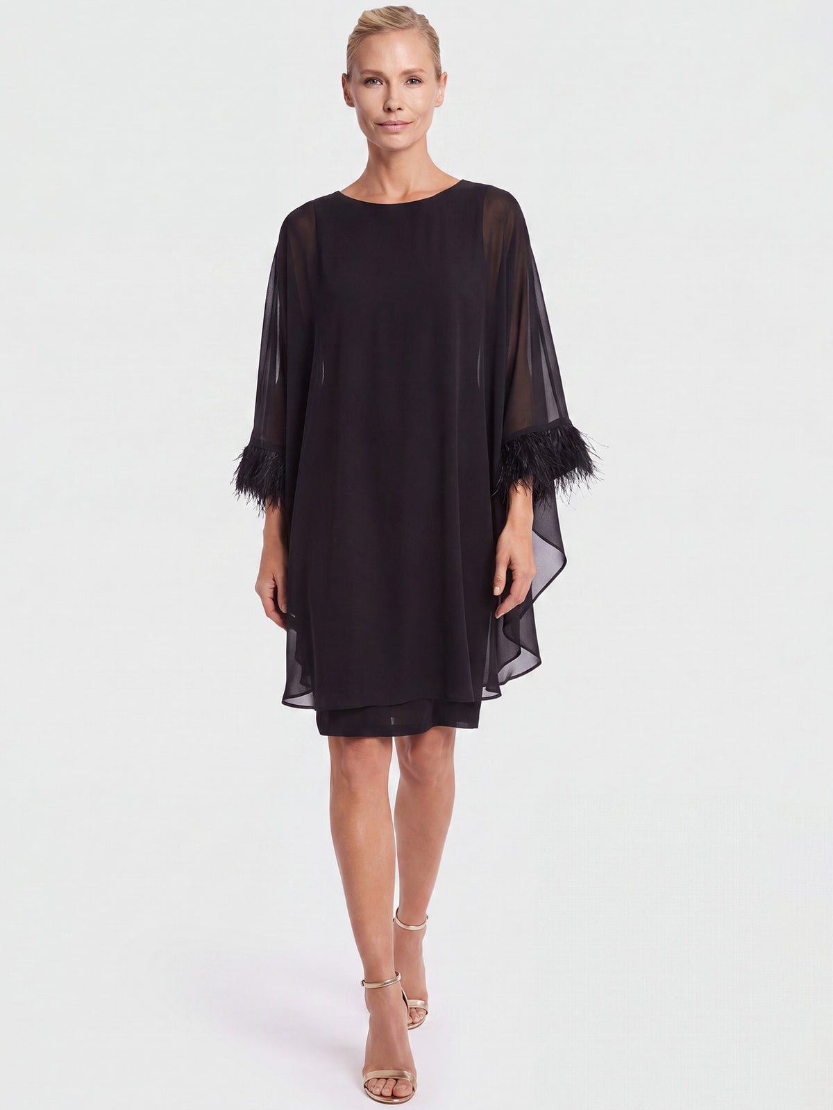 APART Jerseykleid mit asymmetrischem Chiffon-Cape und Fransen | schwarz