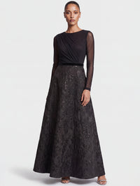 APART Langes Abendkleid aus Mesh und Jacquard | schwarz metallic
