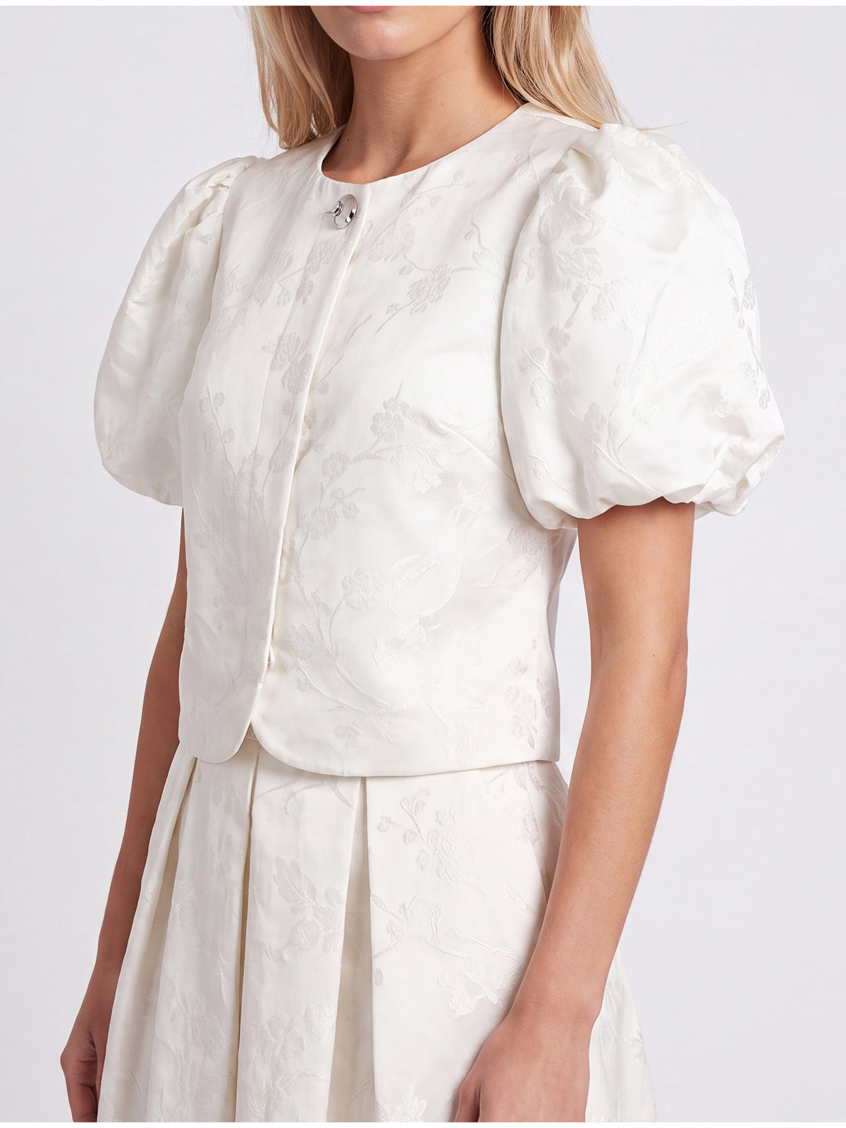 Jacquard-Blazer im Blusen-Stil mit Puffärmeln | creme