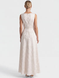 APART Langes Jacquardkleid mit Blütendessin | creme