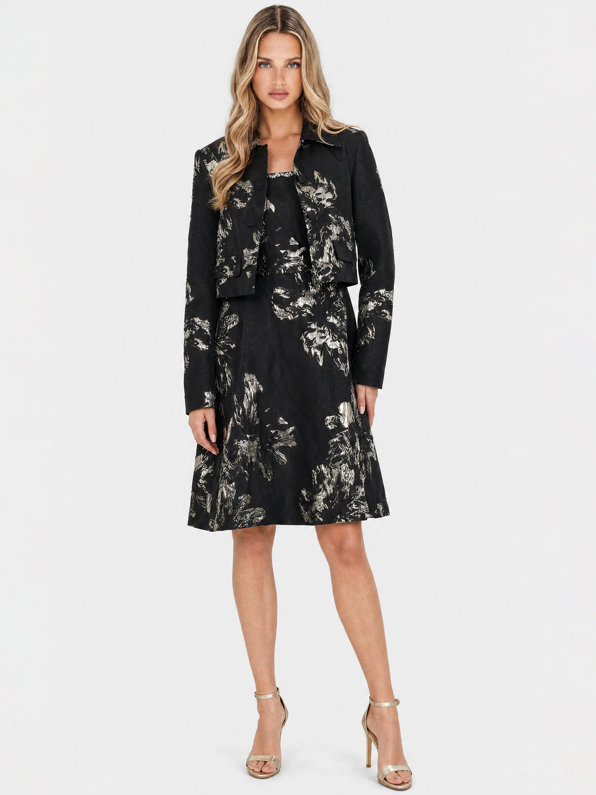 APART Cocktailkleid aus floralem Jacquard | schwarz-gold