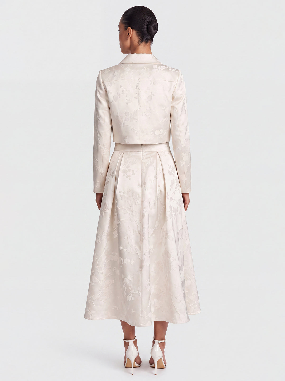 Jacquard-Bolero im leicht sportlichen Stil | creme
